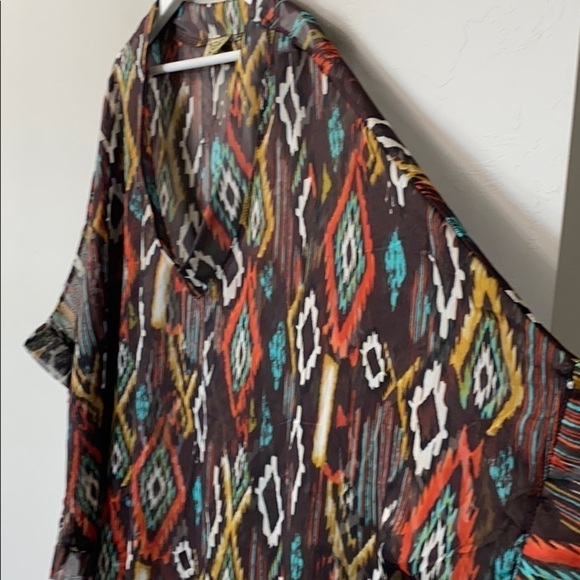 Show me your Mumu brown Aztec tunic. - Picture 4 of 13